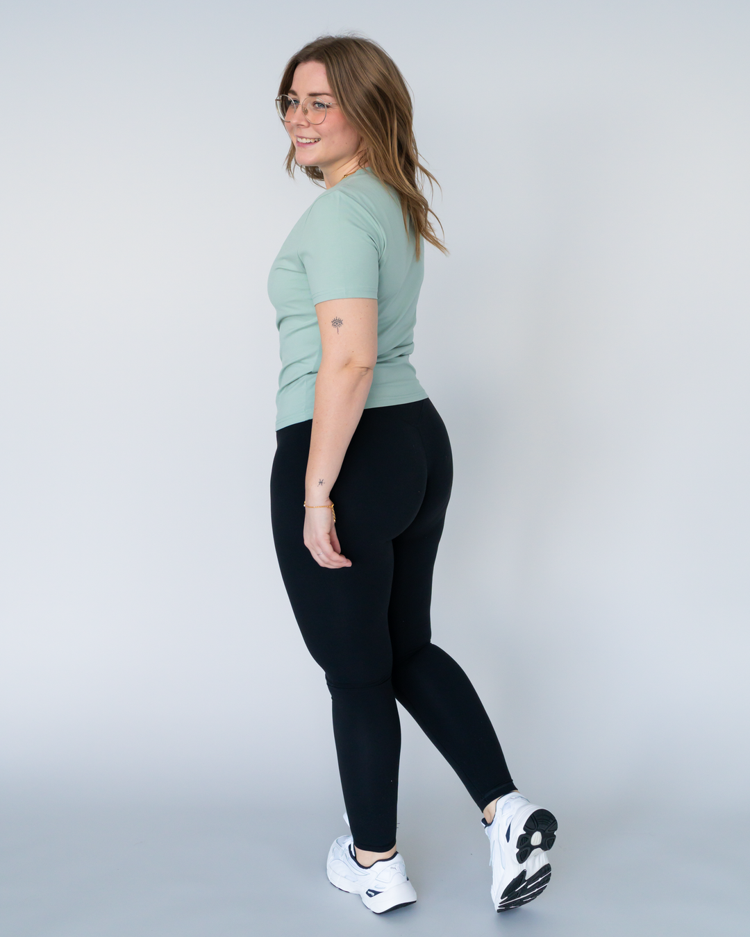Premium Basic Cropped Shirt
