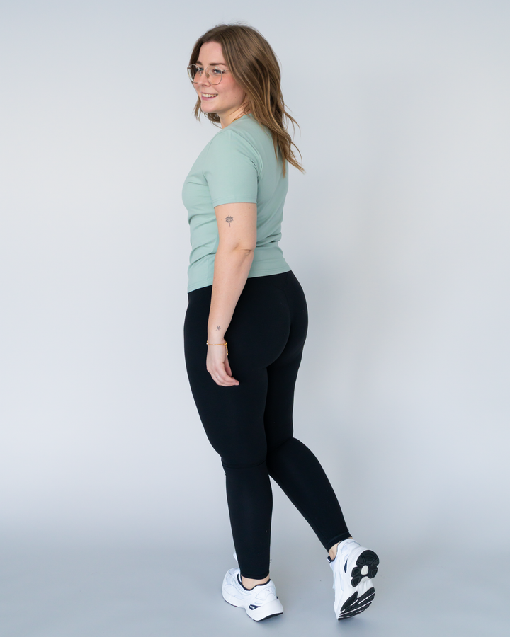 Premium Basic Cropped Shirt