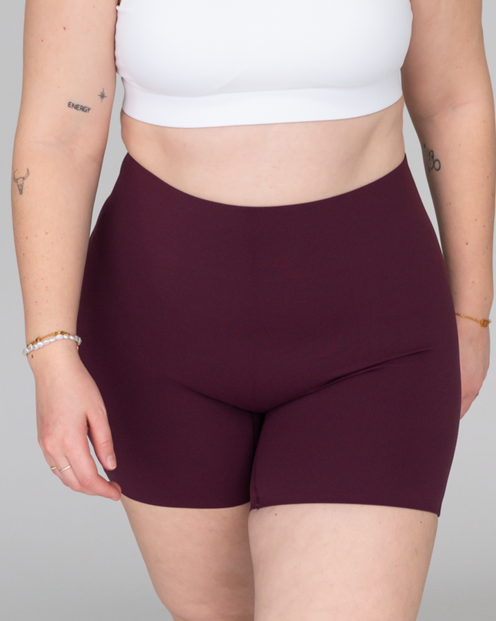 Performance Laser Cut Shorts (seamless)