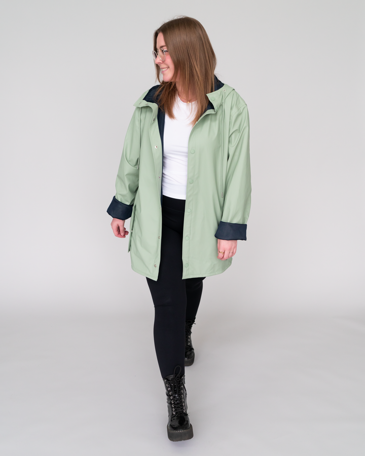 Regenjacke (mit Kapuze)