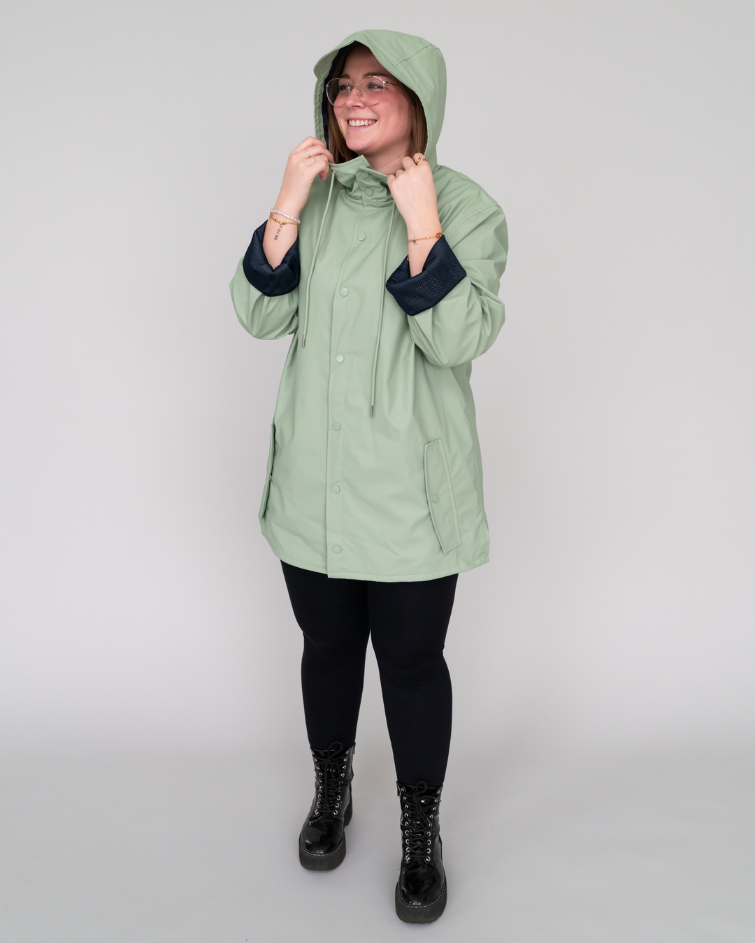 Regenjacke (mit Kapuze)