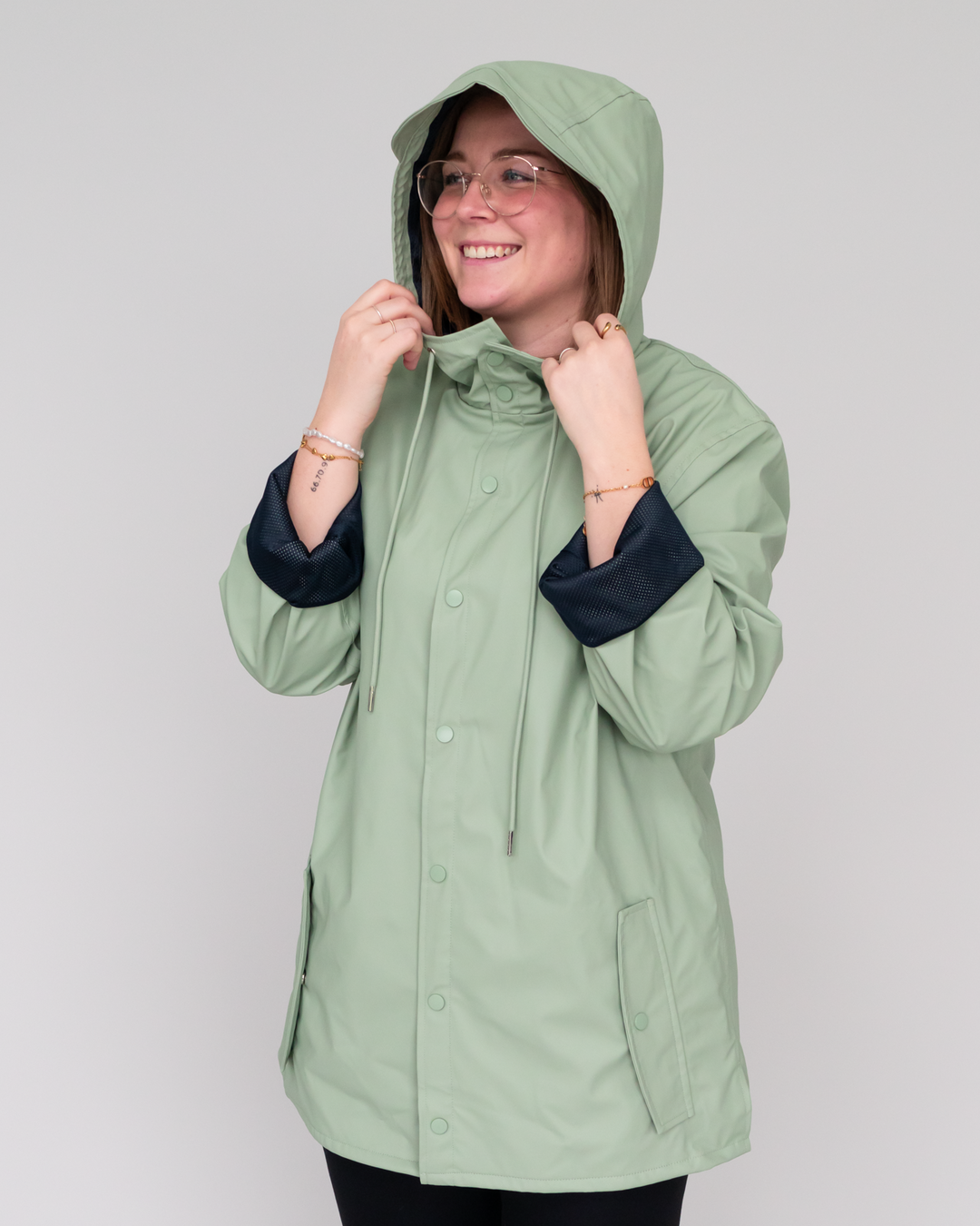 Regenjacke (mit Kapuze)