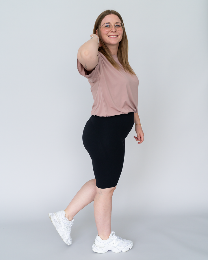 Performance Laser Cut Long Shorts (seamless)