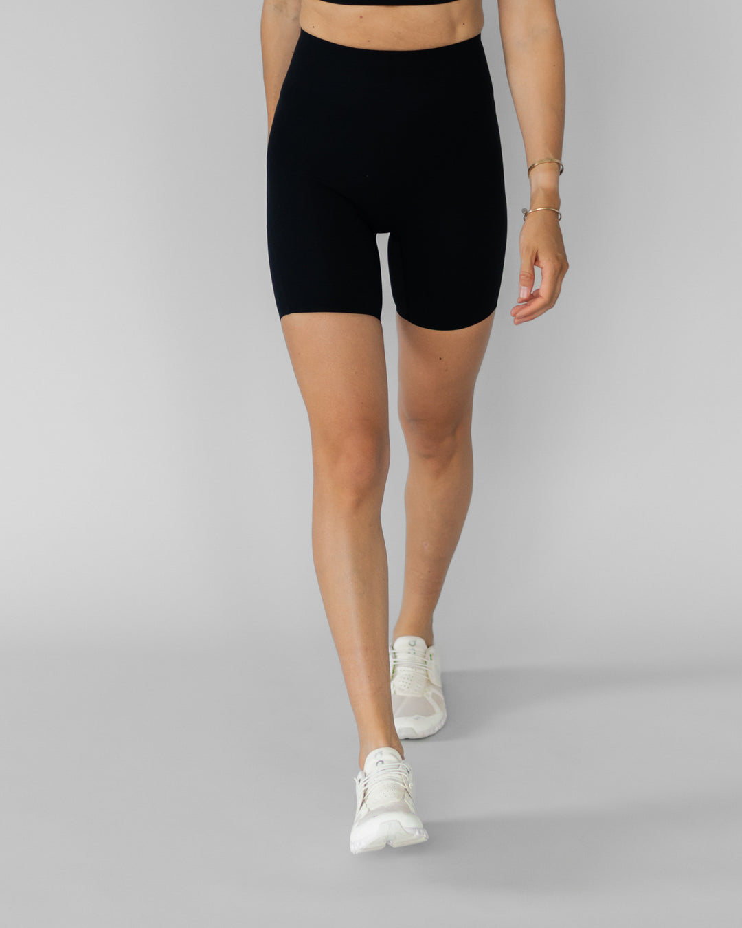 Performance Laser Cut Shorts (seamless)