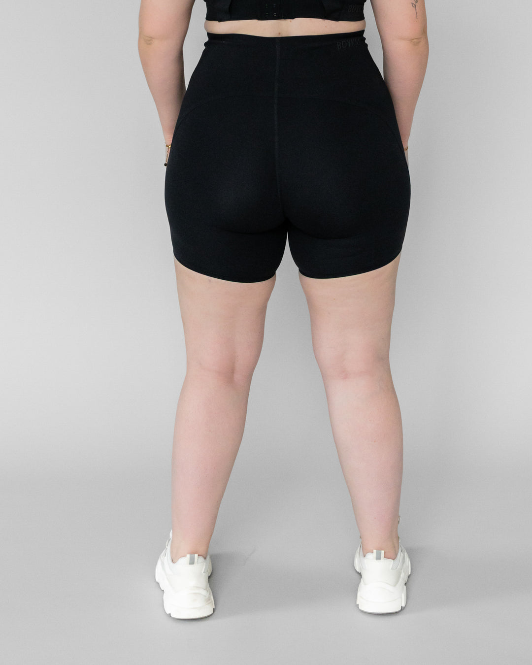Performance Laser Cut Shorts (seamless)