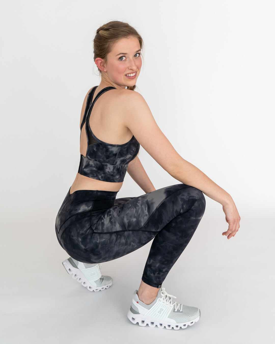 Sportleggings "Maggy" schwarz-grau Hocke